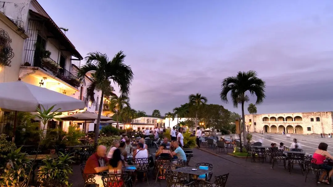 Santo Domingo Colonial Zone street at night